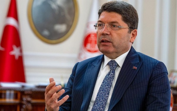 Bakan Tunç'tan 'İmralı başvurusu' açıklaması
