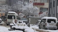 O ilimizde kar etkili oldu: 131 yerleşim yeri ulaşıma kapandı