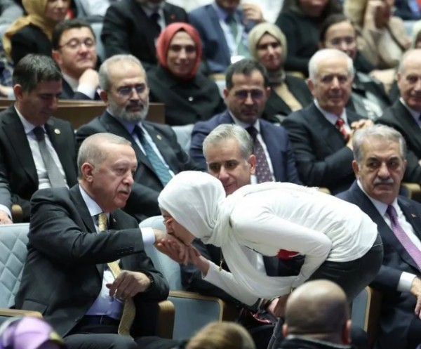 Başkan Erdoğan'ın bağrına bastığı Suriyeli kardeşler konuştu: Dünyanın en güçlü çocukları gibi hissettik!