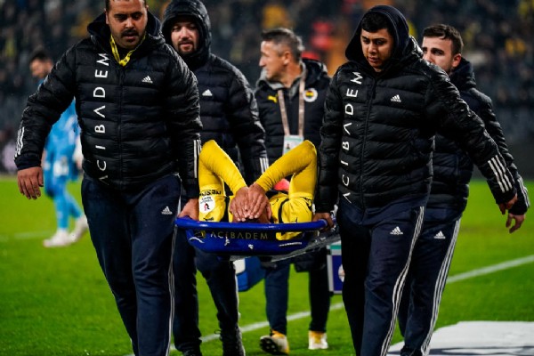 Becao'dan kötü haber! Ne zaman dönecek?