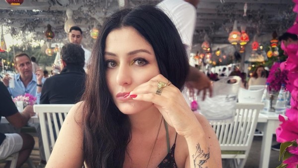 Oyuncu Deniz Çakır'ın pişmanlığı!