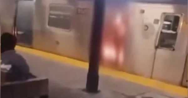 Metroda korkunç saldırı: Bir kadın feci şekilde can verdi