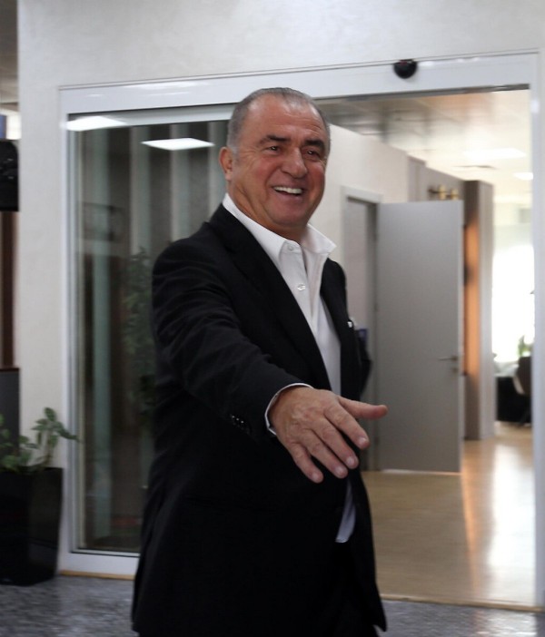 Al Shabab, Fatih Terim'i resmen açıkladı