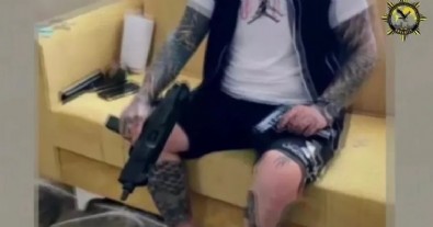 Çetelere sosyal medyadan silah satıyorlardı: 55 şüpheli yakalandı!