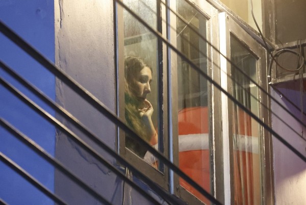 Otel alev alev yandı! Hayatını kaybedenler var