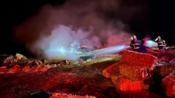 Kastamonu'da korkutan yangın! Ekipler bölgeye sevk edildi