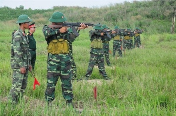 Vietnam’da askeri tatbikat sırasında patlama: 12 asker öldü