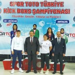Nigdeli Sporcular Kick Boks Türkiye Sampiyonasi'ndan 5 Madalya Ile Döndü