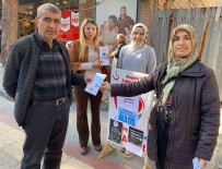 Alasehir'de Açilan Stant Sayesinde 5 Kisi Sigarayi Birakti