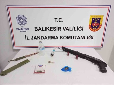 Balikesir'de Uyusturucu Taciri 6 Kisi Yakalandi