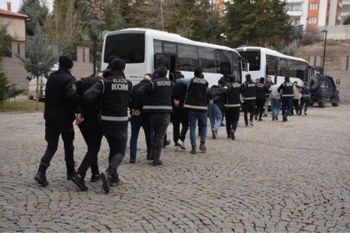 Elazig'da Kafes 37 Operasyonunda 20 Süpheli Tutuklandi