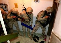 Mersin'de Terör Örgütlerine Operasyon Açiklamasi 5 Gözalti