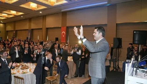Murat Kurum: İstanbul'un gerçek gündeminden kaçıyorlar