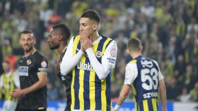 Galatasaray'dan Fenerbahçe'ye bir gönderme daha: Sahada kazanamayınca...