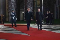 Polonya Basbakani Tusk Açiklamasi 'AB Olarak Askeri Açidan Rusya'dan Daha Zayif Olmamiz Için Hiçbir Sebep Yok'