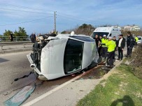 Sinop'ta Viraji Alamayan Otomobil Takla Atti Açiklamasi 1 Yarali Haberi