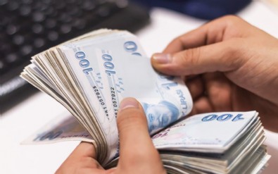 Türkiye'nin ekonomik programına büyük güven: Dış borçlanma faizleri düşüp vadeler uzarken bir haftada 4 milyar dolar geldi
