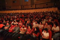 Aksaray Belediyesi Sehir Tiyatrolari Ile Kapilarini Sanatseverlere Araliyor