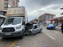 Ankara'da Zincirleme Trafik Kazasi Açiklamasi 5 Yarali