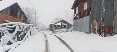 Bolu'nun Yüksekleri Beyaza Büründü