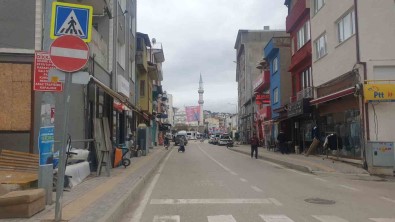 Orhaneli'de Tek Yön Uygulamasi Hayata Geçirildi