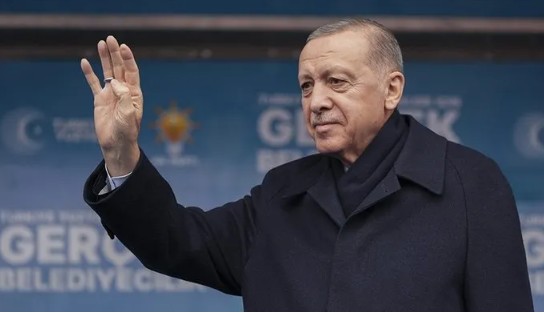 Başkan Erdoğan'dan Rize'de konuştu: Şer odaklarına karşı birlik içindeyiz
