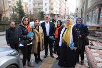 Artuklu Belediye Baskani Tatlidede, Vatandasin Derdini Dinliyor