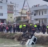 Mersin'de Kontrolden Çikan Araç Sulama Kanalina Düstü, Sürücü Hayatini Kaybetti