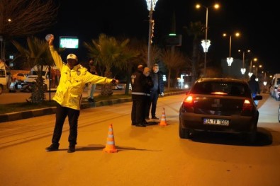 Kilis'te Güven Ve Huzur Uygulamalari Açiklamasi 17 Gözalti