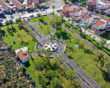 Kusadasi 5 Yil Önceye Göre 7 Kat Daha Yesil