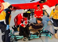 Van'da Kalp Krizi Geçiren Yasli Hasta Için Helikopter Havalandi