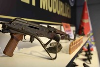 Seyhan Polisi 45 Ruhsatsiz Silah Ele Geçirirken 346 Suçluyu Da Yakaladi