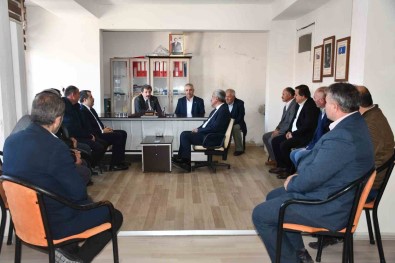 Vali Tavli'dan Muhtarlara Açiklamasi 'Ekonomik Durumu Kötü Olan Vatandaslari Kaymakamliklara Bildirin'