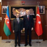 TBMM Baskani Kurtulmus, Türkiye'nin Bakü Büyükelçiligini Ziyaret Etti