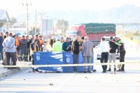 Fethiye'de Otomobil Motosikletle Çarpisti Açiklamasi 2 Ölü, 1 Yarali