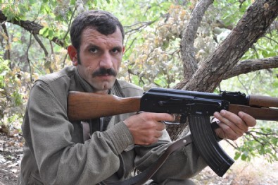 MİT'ten Suriye'de nokta operasyon! PKK'nın sözde sorumlusu terörist öldürüldü