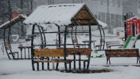 Bitlis'te Kar Yagisi Açiklamasi 33 Yol Ulasima Kapandi Haberi