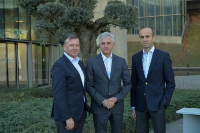 Garanti BBVA, 25 Yilda Teknoloji Alanina 5 Milyar Dolari Asan Yatirim Gerçeklestirdi