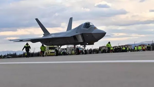 Türk havacılık tarihi çığır atladı! İşte KAAN'ın üstün özellikleri...