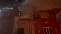 Burdur'da 3 Katli Bina Alevlere Teslim Oldu