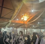 Mersin'de Dügün Töreninde Salonda Yangin Çikti