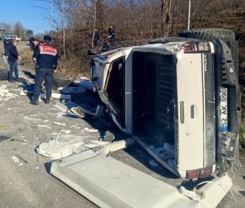 Ordu'da Kamyonet Takla Atti Açiklamasi 1 Ölü, 3 Yarali