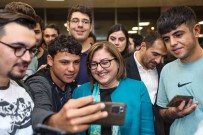 Gaziantep'te Ögrencilere Ulasim Destegi Sürüyor