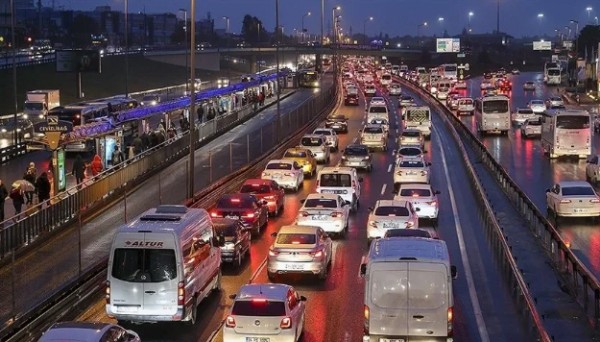 Bunu yapan sigortadan para alabilir! 2 yıl süresi var: Araç sahipleri dikkat