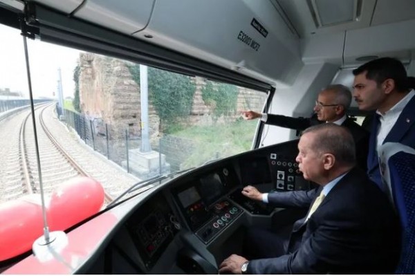 Başkan Erdoğan: İstanbul'un son 5 yılı boşa geçti
