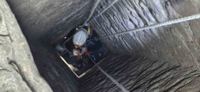 15 Metrelik Kuyuya Düsen Çocugu Zorlu Kurtarma Operasyonu Kamerada
