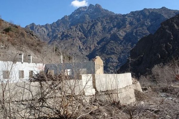 O ilimizde köy ve kale yeniden ortaya çıktı: Hatıralarını tepeden izlediler!