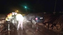 Çankiri'da Iki Otomobil Çarpisti Açiklamasi 5 Yarali Haberi