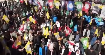 CHP'nin ortağı DEM Parti'den TSK'ya alçak iftira: Sivilleri, hastaneleri vurdular