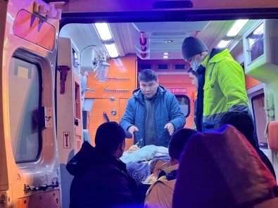 Kirgizistan'daki Patlamada Yaralanan 2 Kisi Türkiye'ye Gönderildi